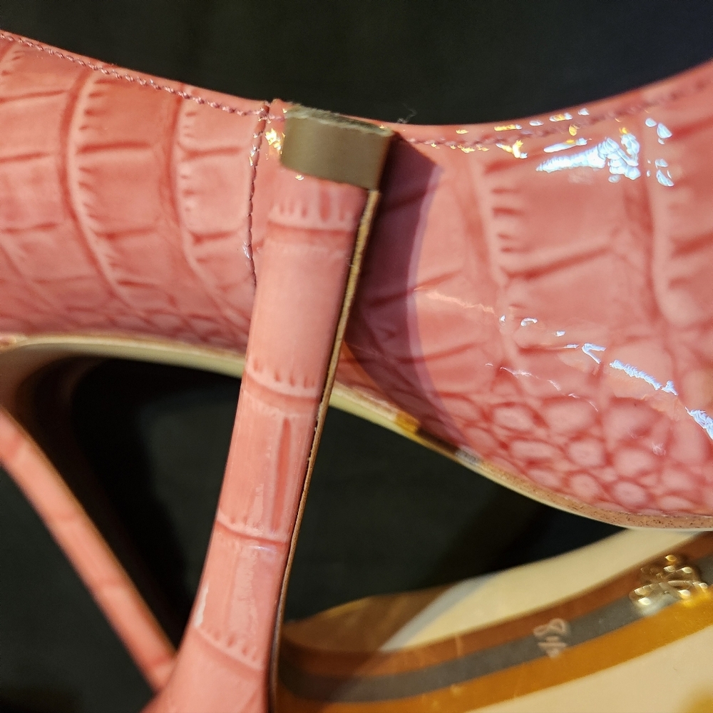 Sam Edelman Croc-Embossed Point Pump- Raspberry, Size 8.5 - Picture 5 of 13
